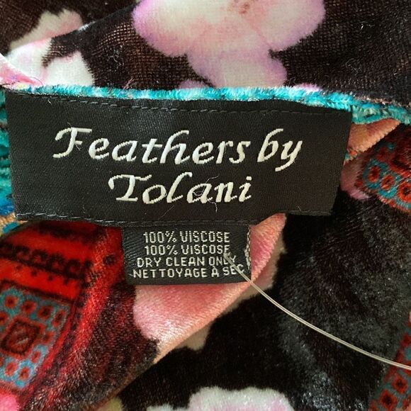 NWT Feathers By Tolani Anthropologie Jewel Toned Infinity Scarf - Picture 8 of 8